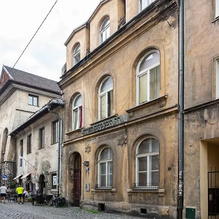 Kazimierz-Good Vibes Apartment For 7 People!-2